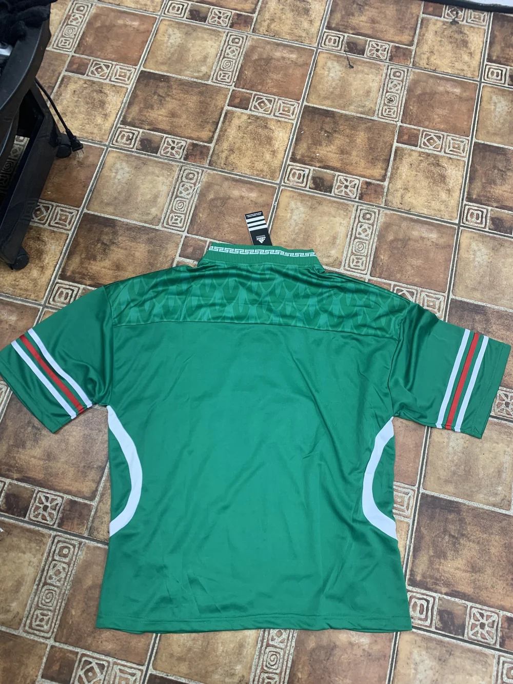 Adidas Mexico 2026 Throwback Jersey Size M